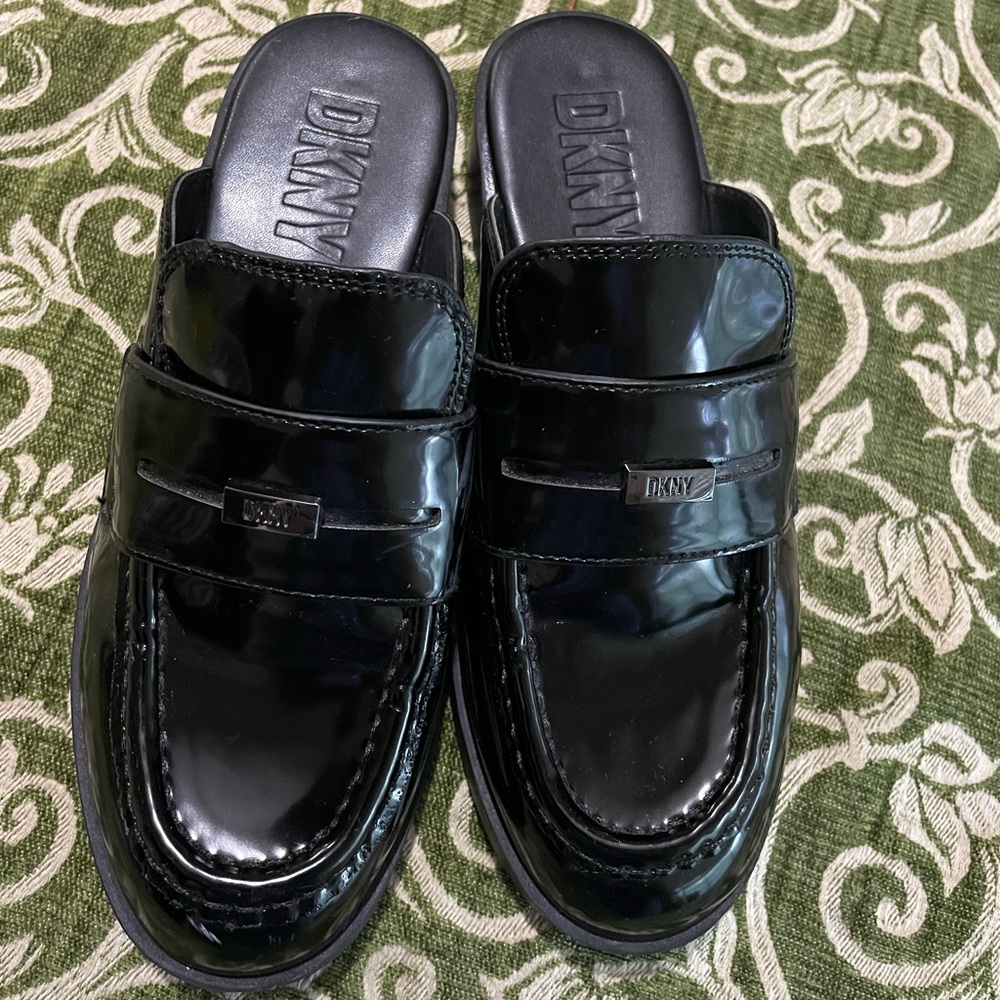 DKNY loafer mules size 6.5